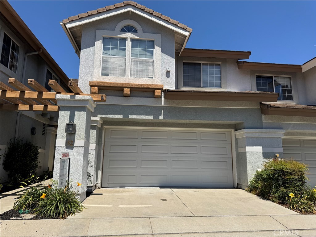 Property Photo: 32 Le Mans CA 92692