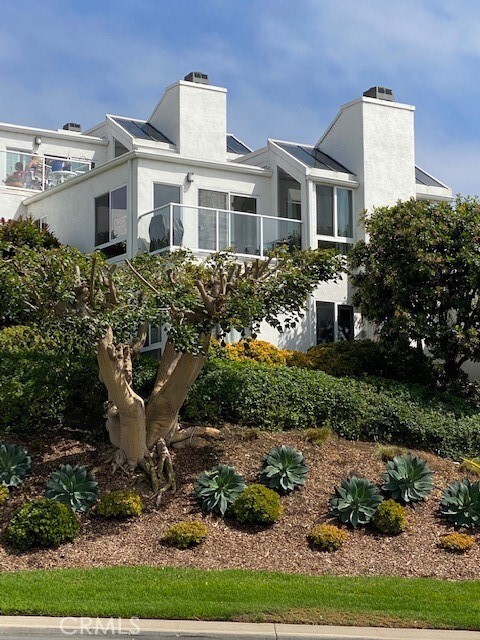 Property Photo: 315 Arcaro Lane CA 92075