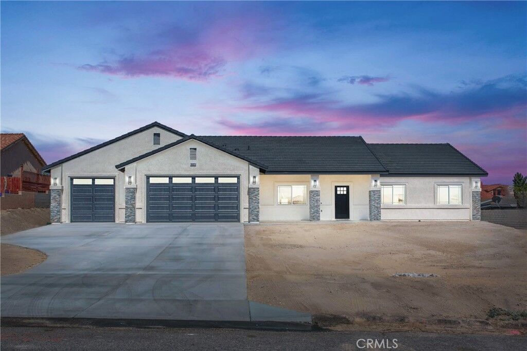 Property Photo: 16323 Menahka Road CA 92307