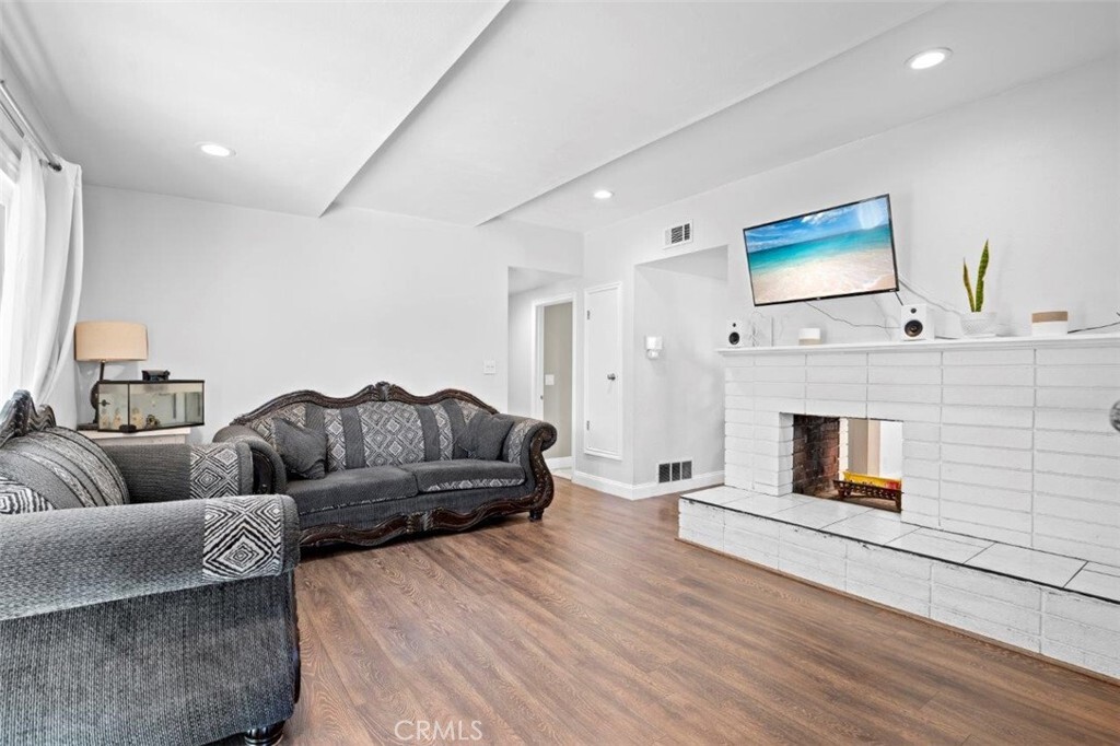 Property Photo: 1048 N Benson Avenue CA 91762