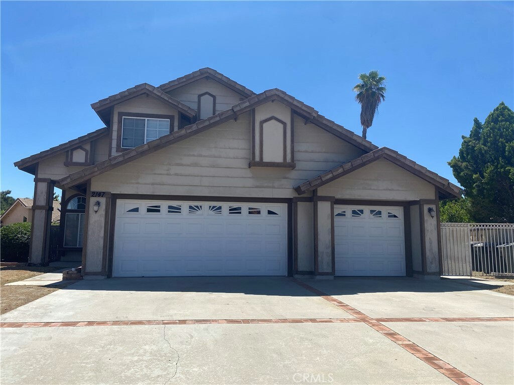 2147 Saint Michele  San Jacinto CA 92583 photo