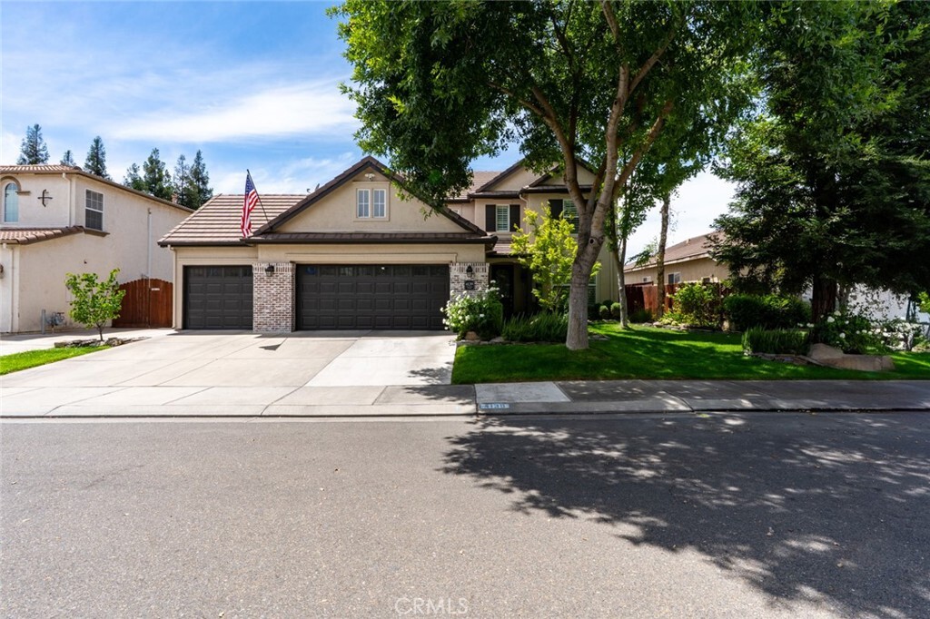 Property Photo:  4139 Sunshine Court  CA 95340 