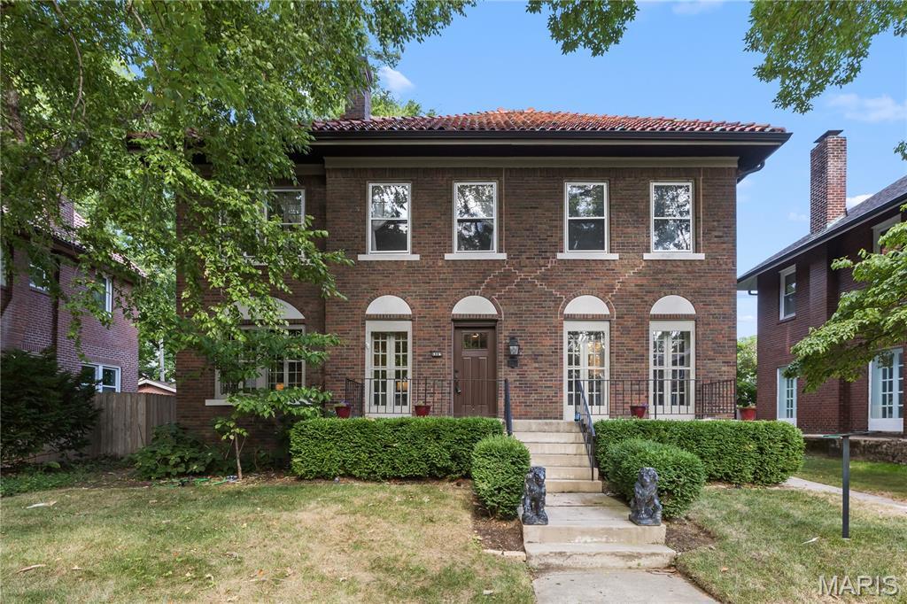 Property Photo: 316 Melville Avenue MO 63130