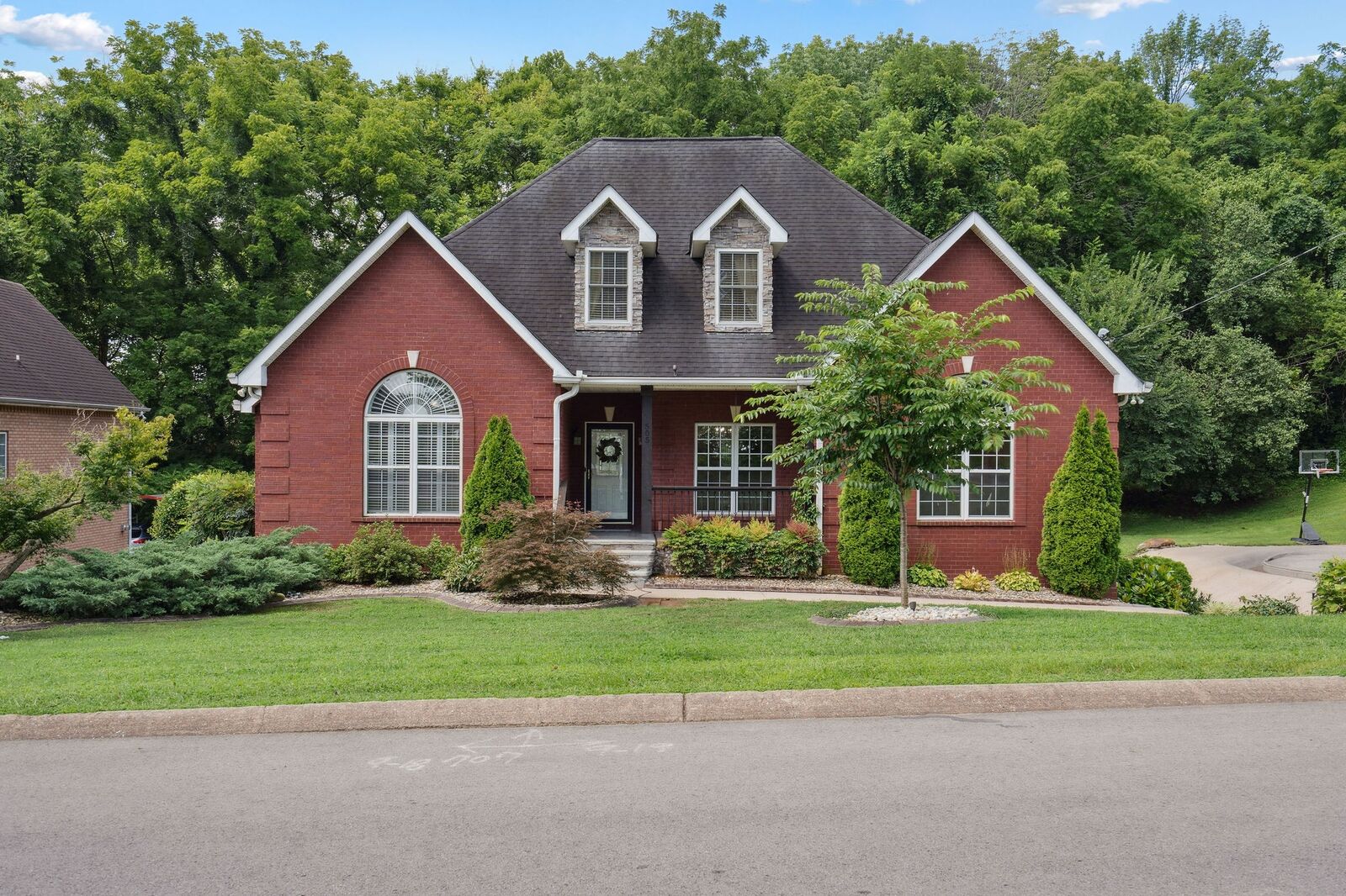 Property Photo: 505 Spinnaker Ct TN 37167