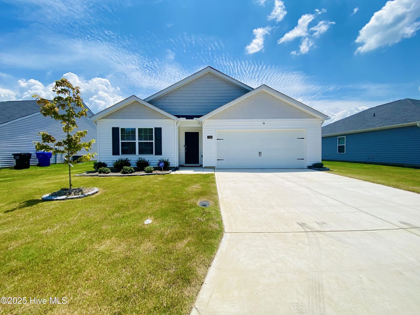 Property Photo:  1426 N Wilshire Court  NC 28504 