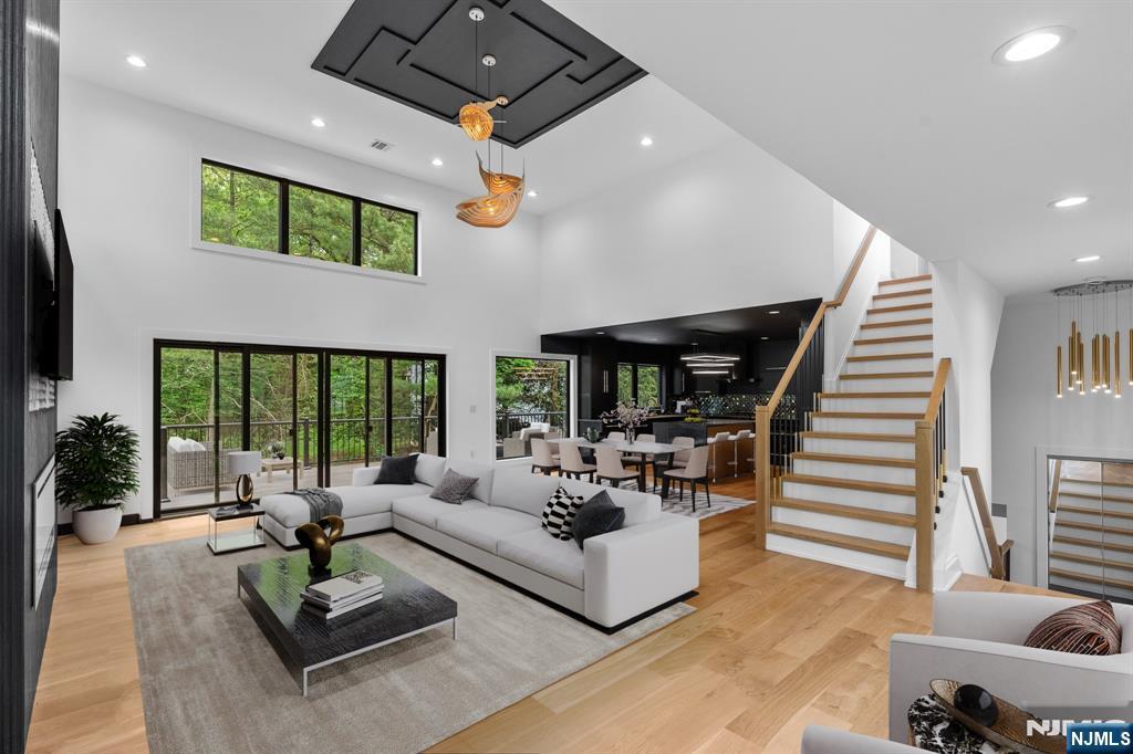 148 Great Hills Road  Millburn NJ 07078 photo