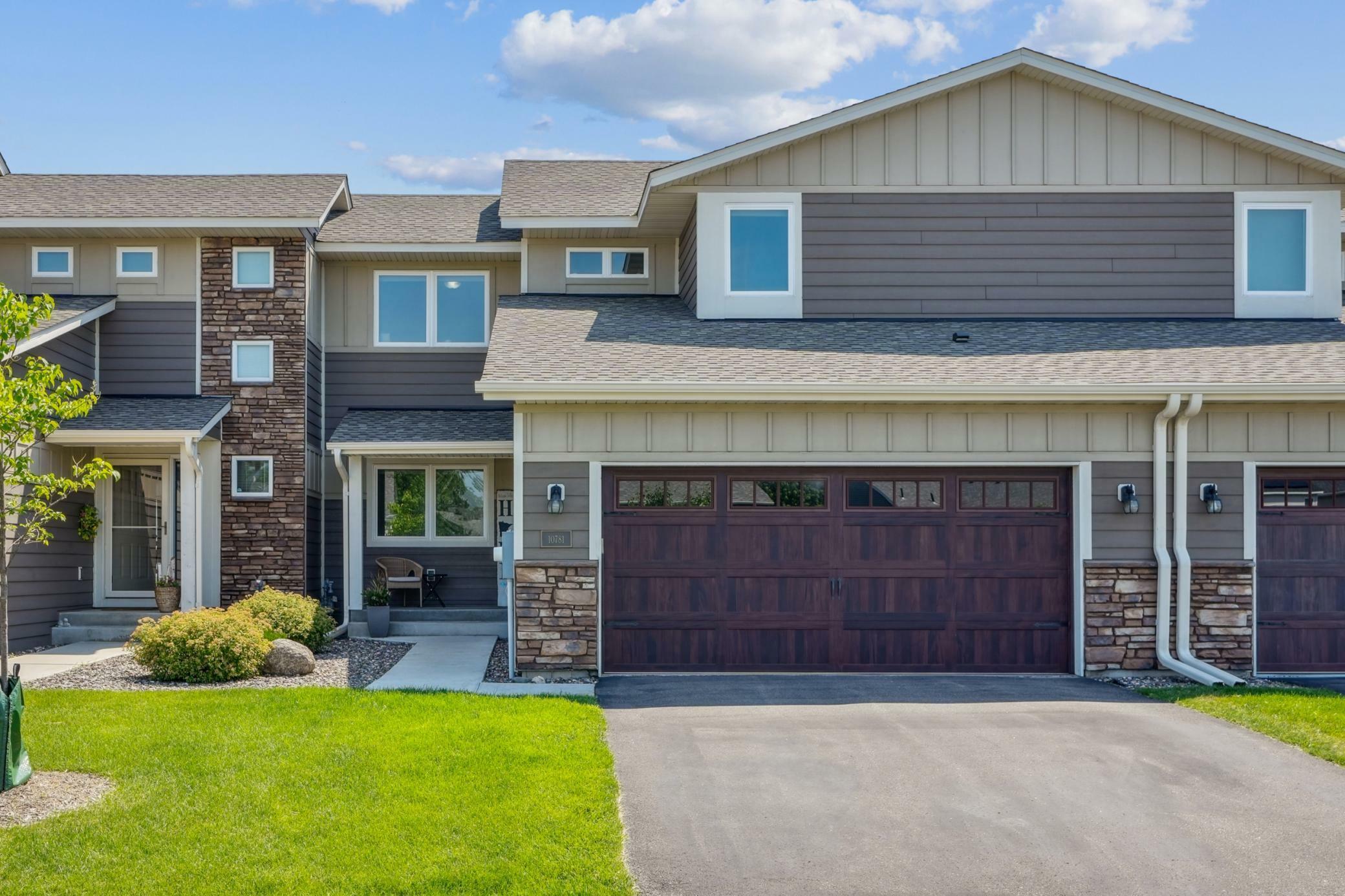 Property Photo:  10781 Retreat Lane  MN 55129 