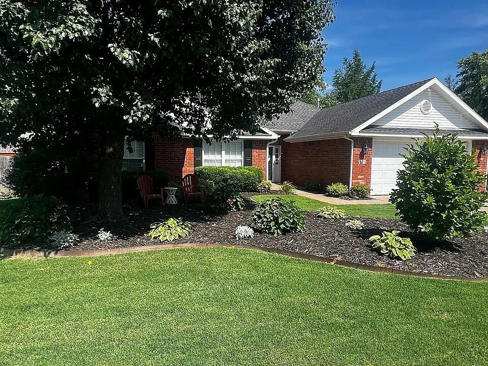 409 Bluff Drive  Lowell AR 72745 photo