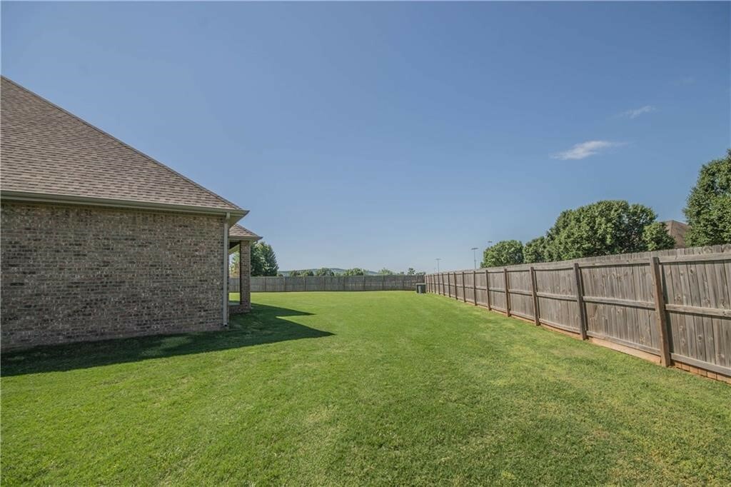 Property Photo: 145 Rosemeade Drive AR 72730