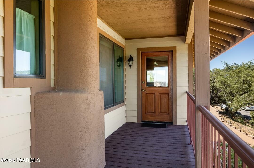 Property Photo: 435 Fairway View Drive AZ 86303