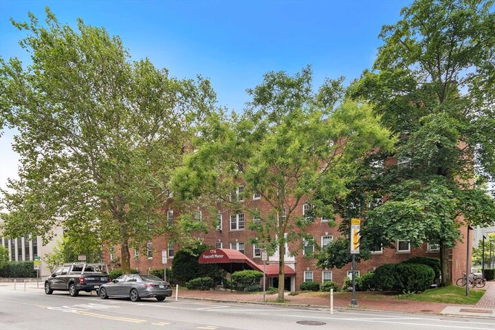 Property Photo: 1716 Cambridge St 27 MA 02139