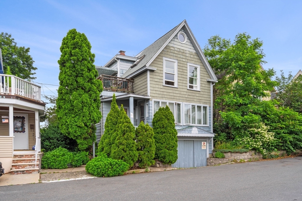 95 Bay View Ave  Salem MA 01970 photo