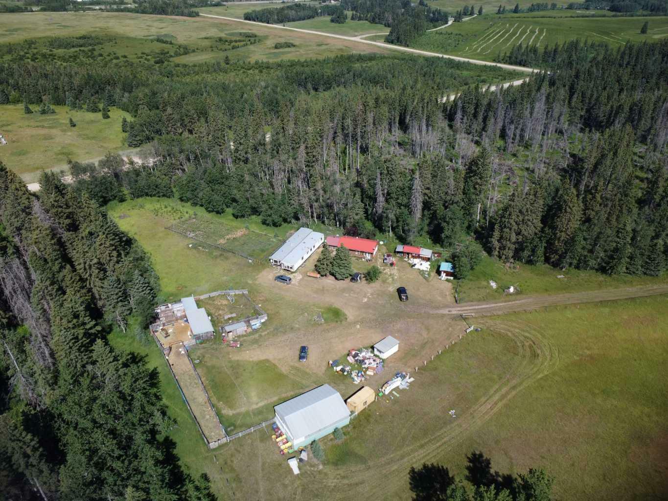 26127 Township Road 414  Rural Lacombe County AB T4L 0H6 photo