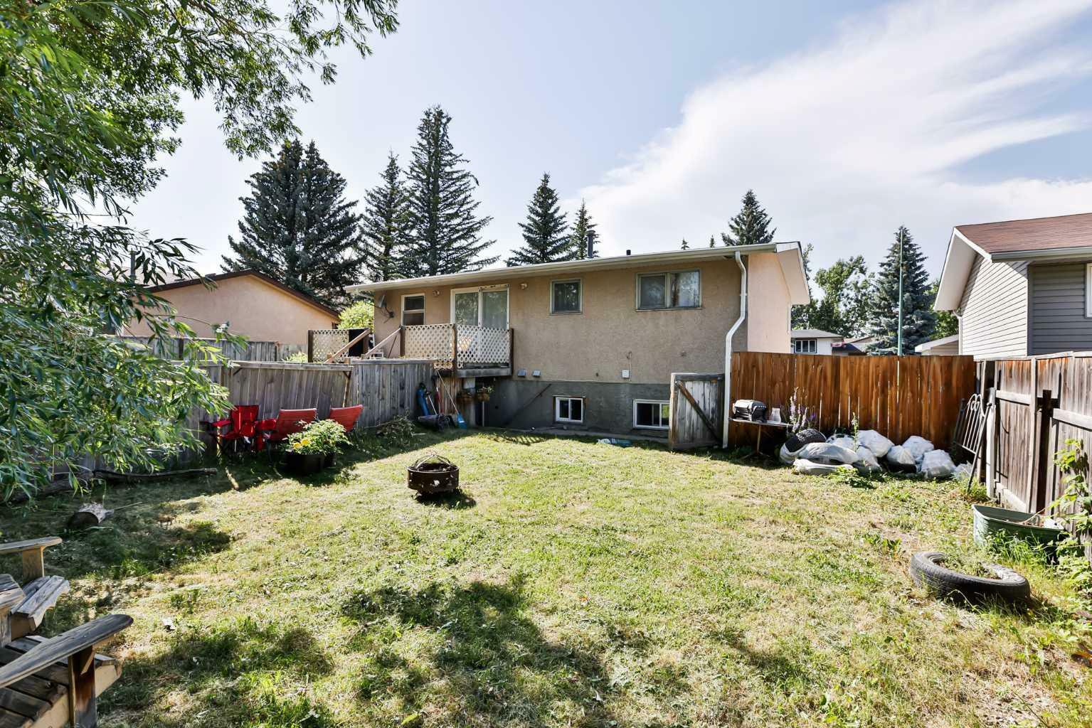 Property Photo: 177 Princeton Crescent W AB T1K 6S5