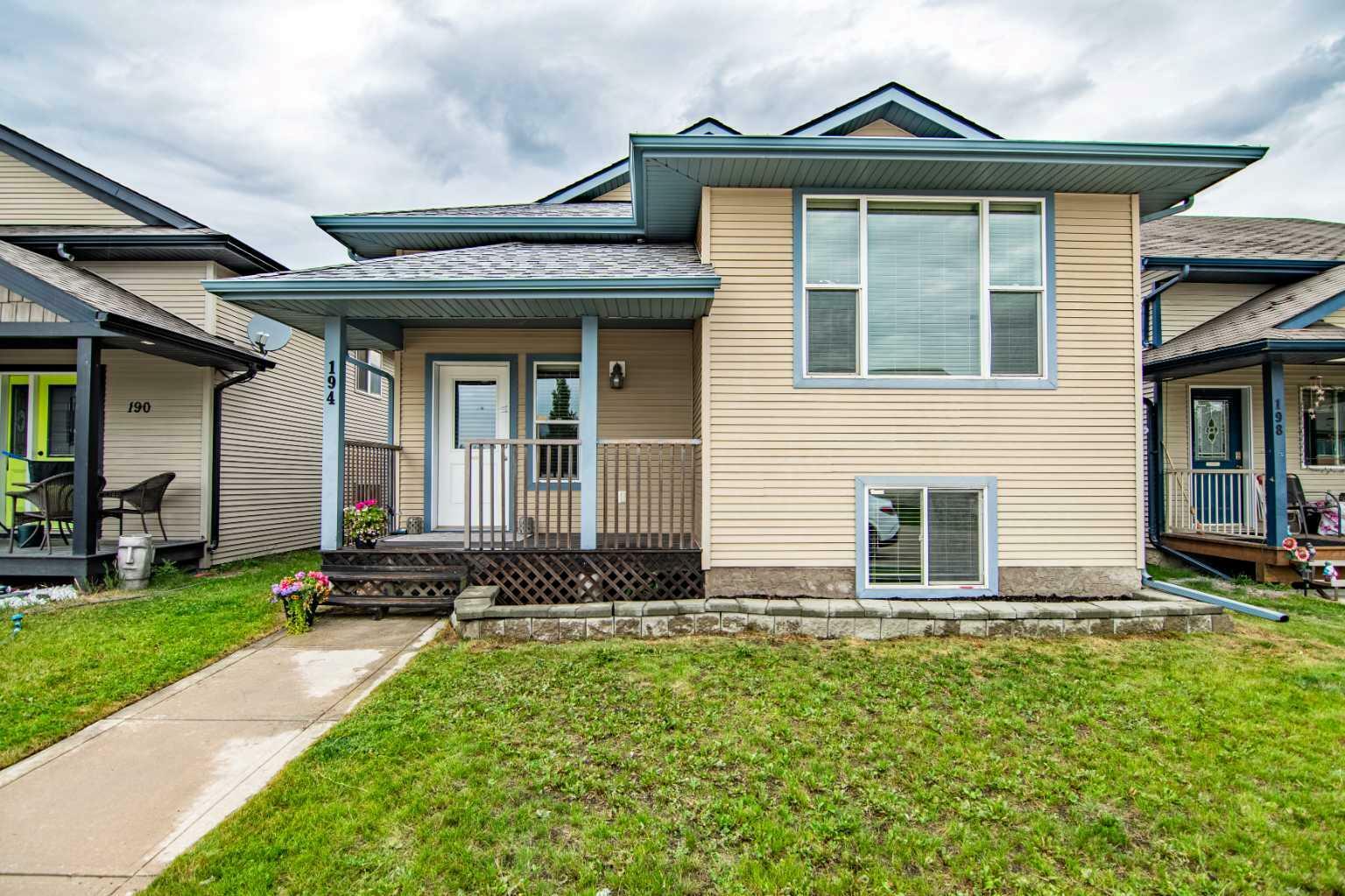 Property Photo: 194 Jaspar Crescent AB T4P 0G9