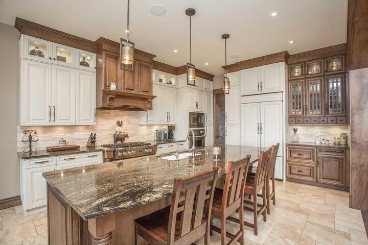 Property Photo: 32 Sagewood Close AB T4R 0M5