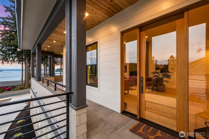 7402  Soundview Drive  Gig Harbor WA 98335 photo