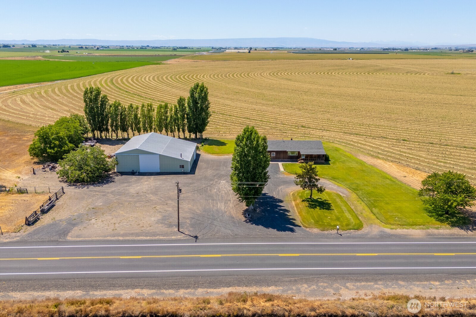 Property Photo: 6098 Road E NW WA 98823
