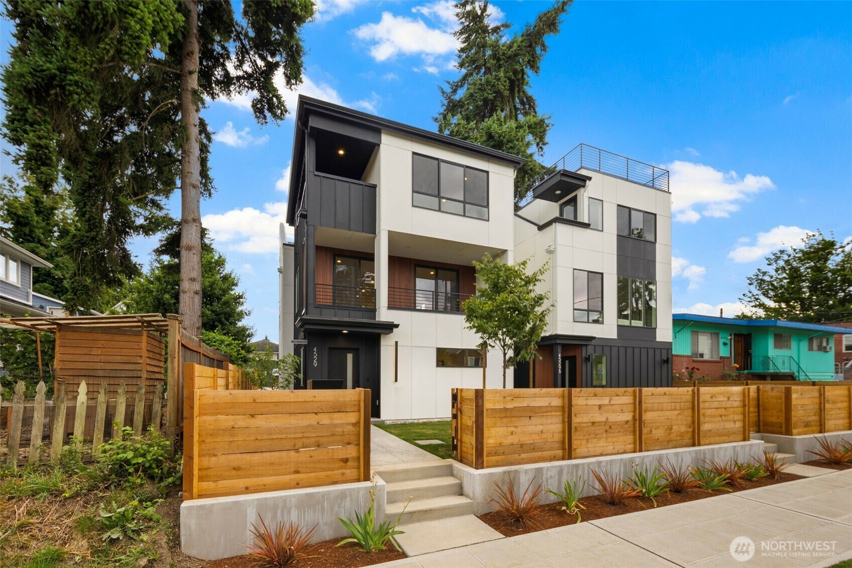 Property Photo: 4529 S Orcas Street WA 98118