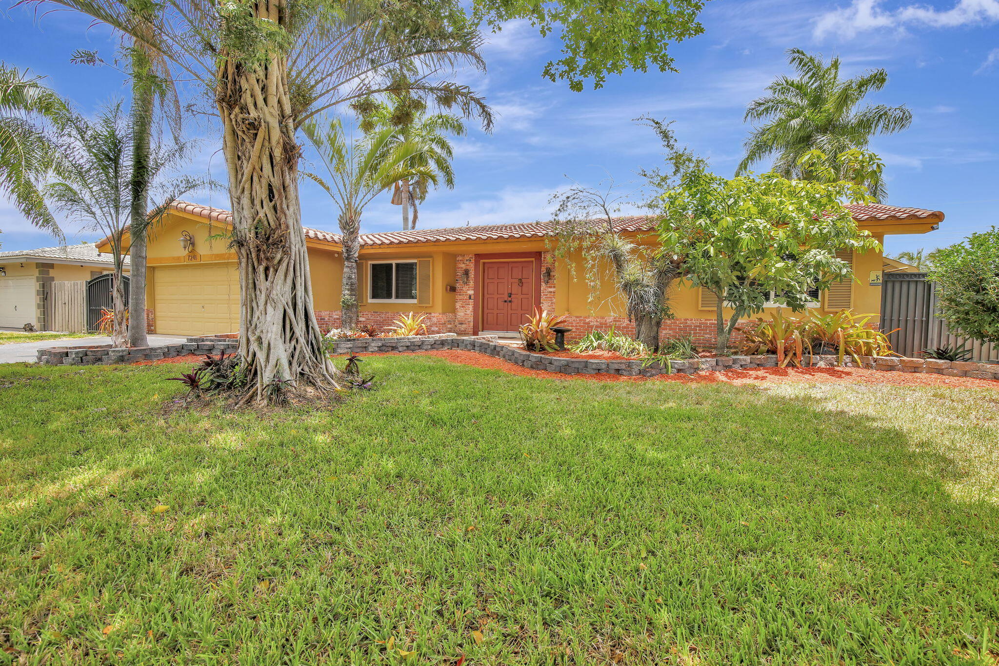 Property Photo: 7241 NW 10th Court FL 33313