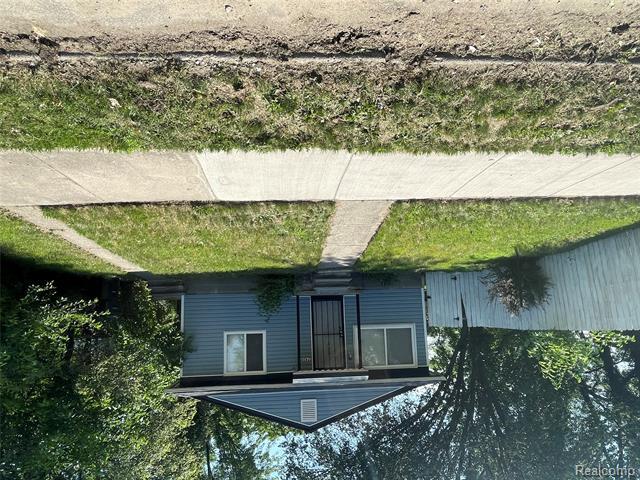 Property Photo: 17439 Lumpkin Street MI 48212