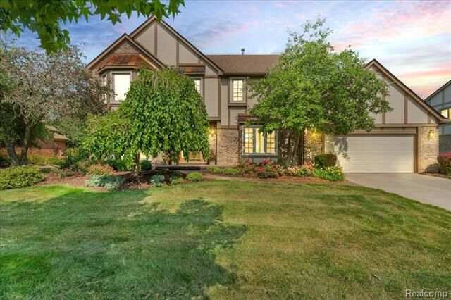 24842 White Plains Drive  Novi MI 48374 photo