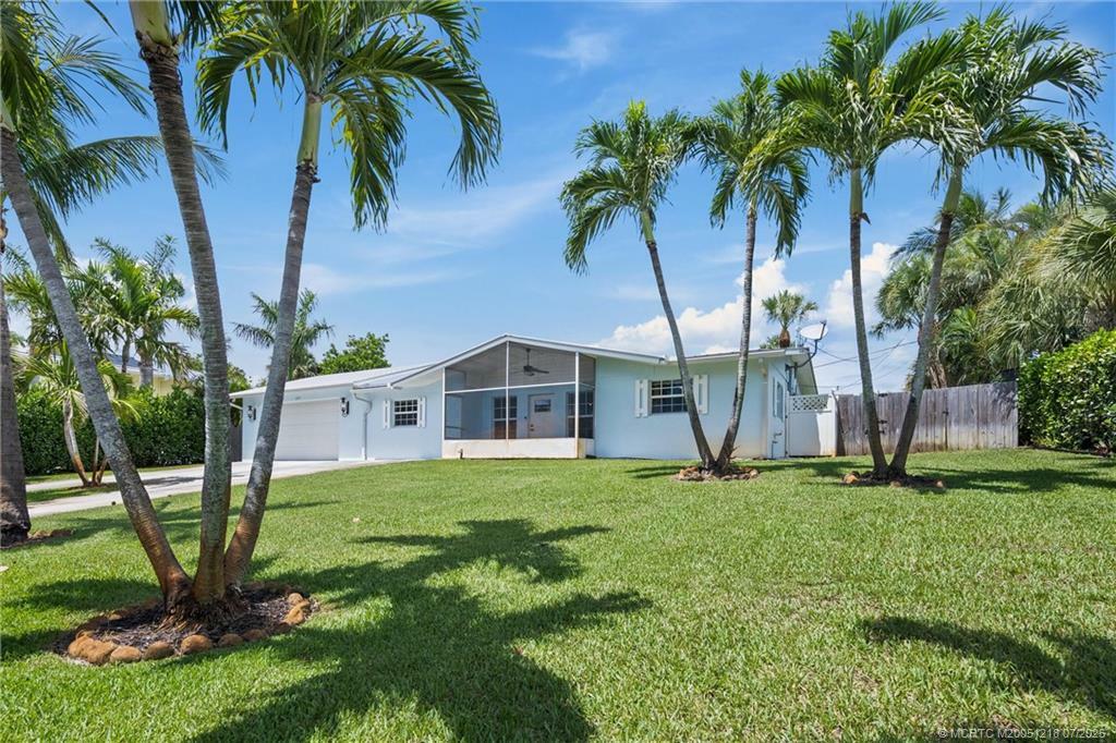Property Photo: 4245 NE Sunset Drive FL 34957