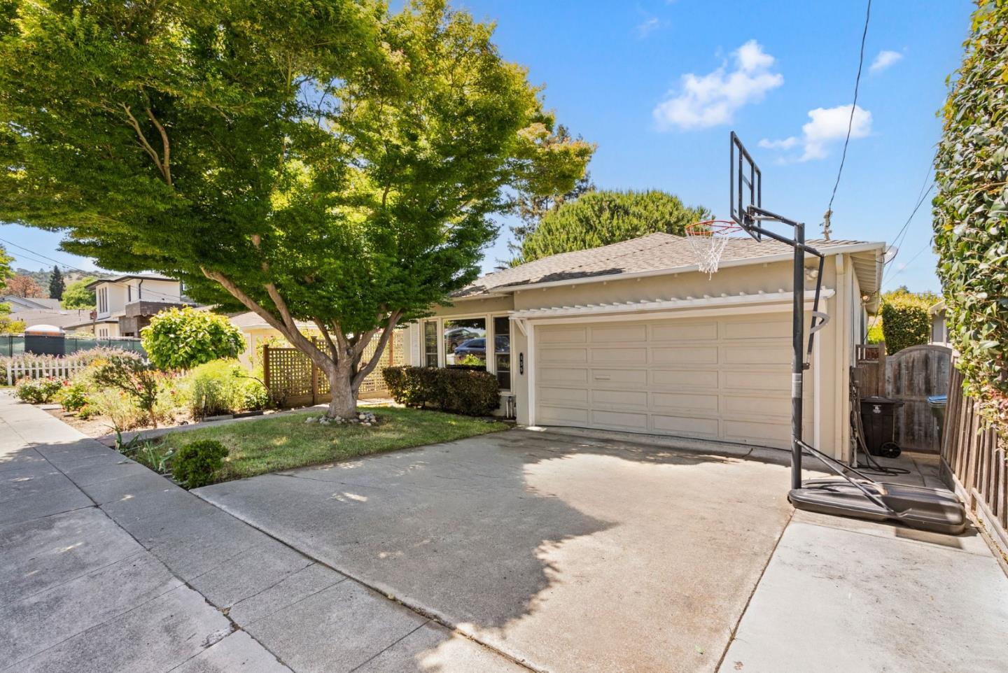 Property Photo:  155 Oakview Drive  CA 94070 