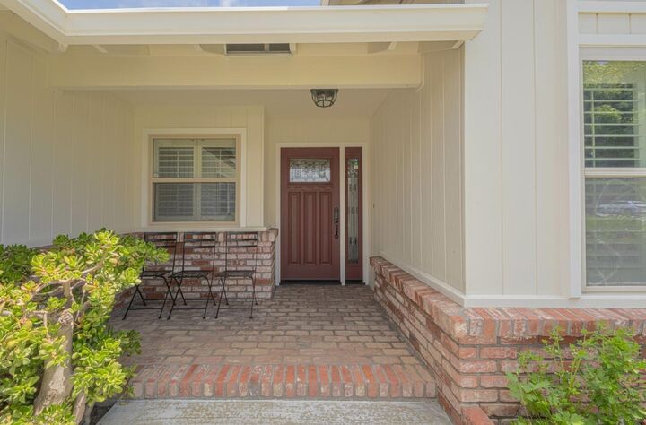 Property Photo: 1121 Palo Alto Way CA 93901