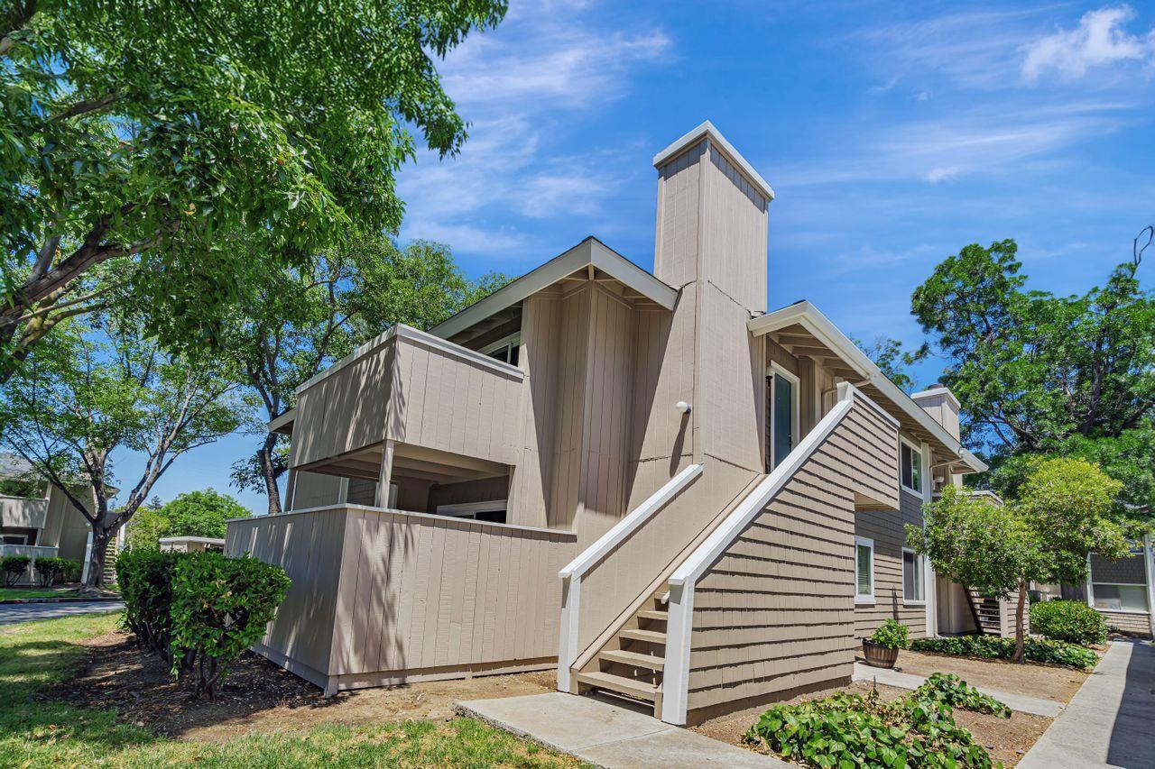 Property Photo: 5510 Sean Circle 103 CA 95123