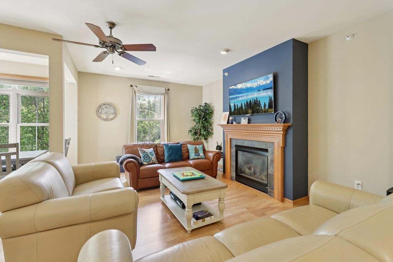 Property Photo:  201 North Blair Street 301  WI 53703 