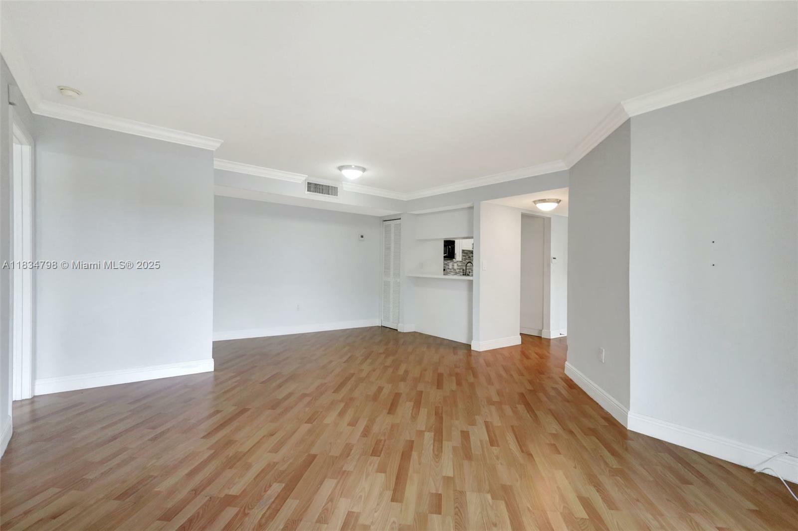 Property Photo: 10755 SW 108th Ave 205 FL 33176