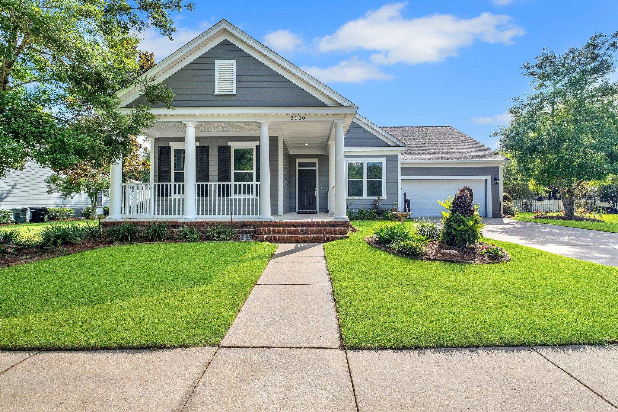 Property Photo: 3210 Salinger Way FL 32311