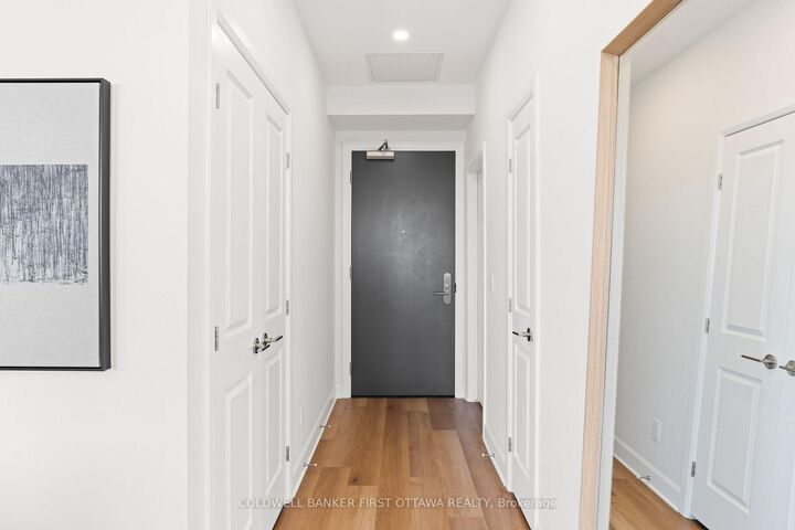 Property Photo:  655 Wanaki Road 102  ON K1K 5B4 