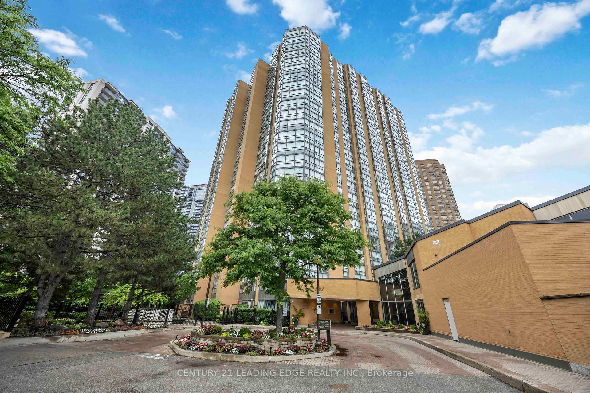 131 Beecroft Road 1806  Toronto ON M2N 6G9 photo