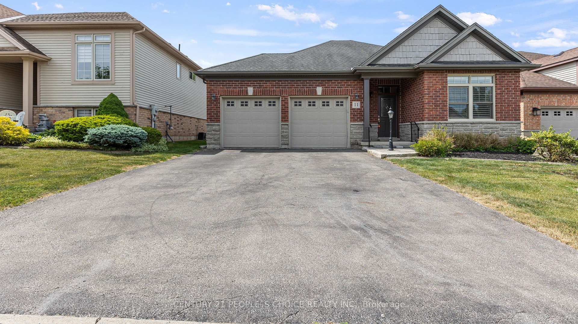 Property Photo: 11 Aaron Trail ON L3B 6G4