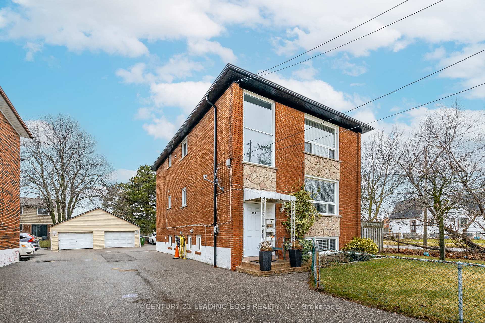 796 Midland Avenue 1  Toronto ON M1K 4E7 photo