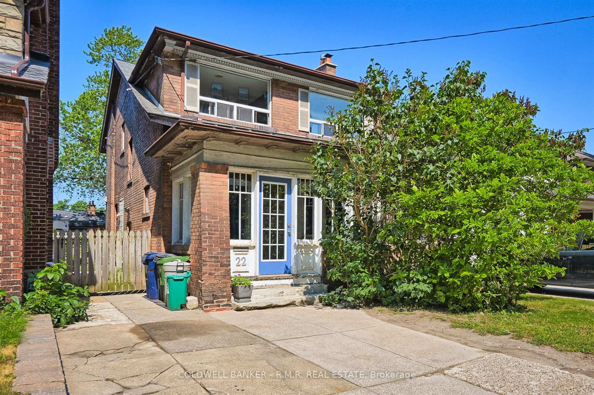 22 Glendale Avenue  Toronto ON M6R 2S7 photo