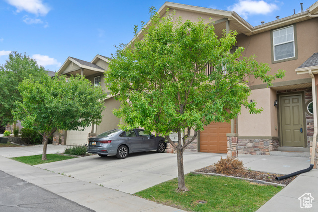 Property Photo: 552 W Birch Park Dr S UT 84095