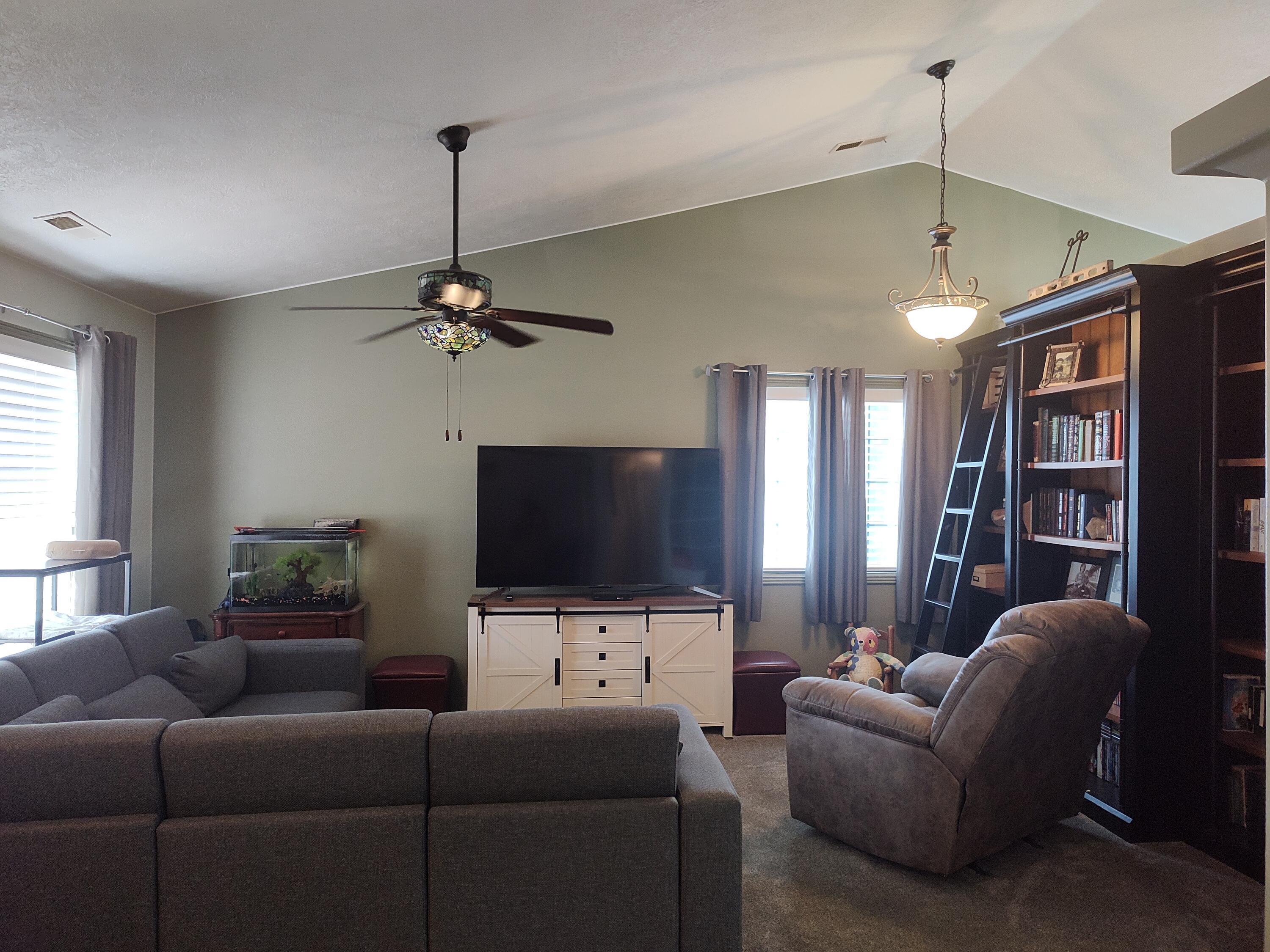 Property Photo: 2054 E 140 S S UT 84790