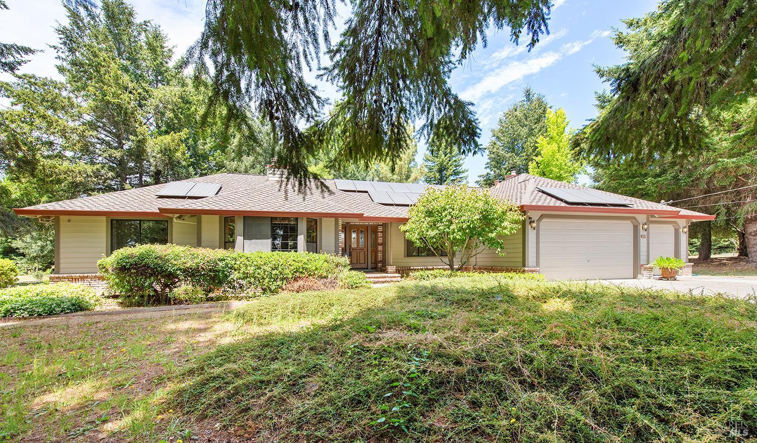 Property Photo: 1300 Hwy 116 CA 95472