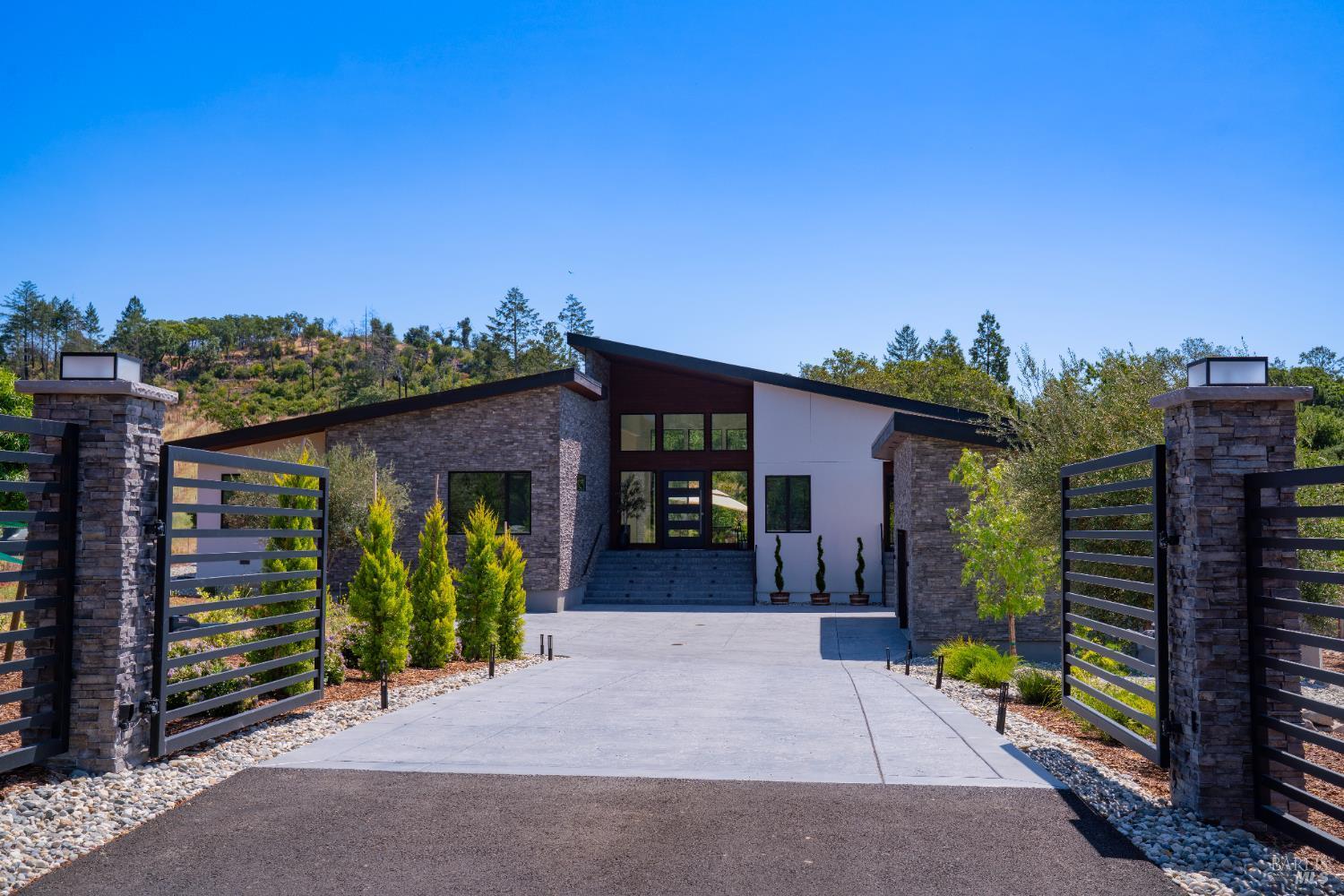 1890 Lawndale Road  Kenwood CA 95452 photo