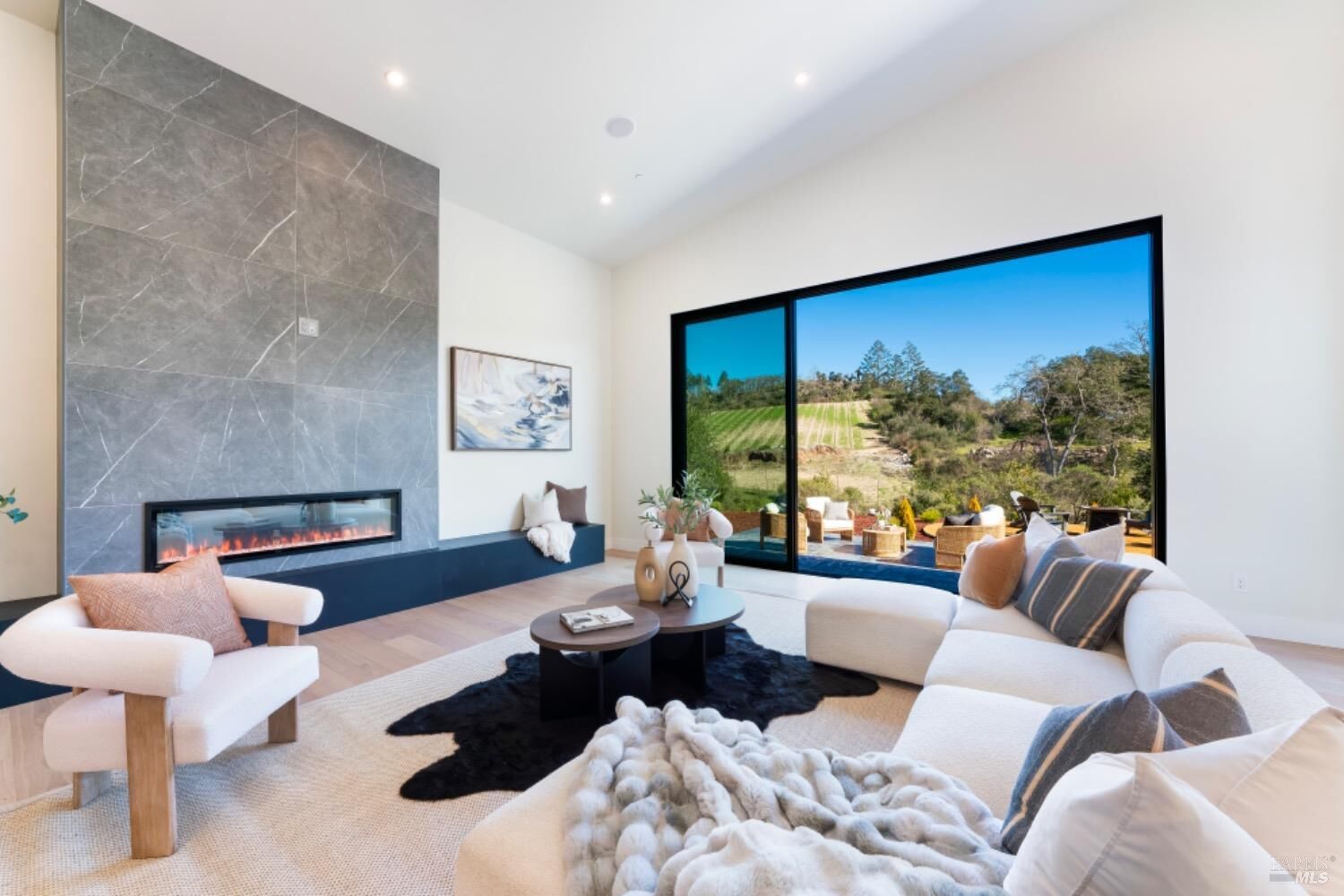 Property Photo: 1890 Lawndale Road CA 95452