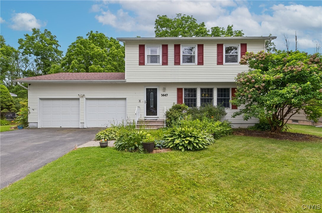 Property Photo: 5647 Stevens Drive S NY 13039