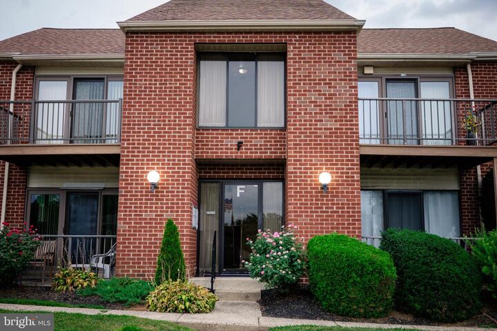 Property Photo:  2089 Welsh Road F1  PA 19115 