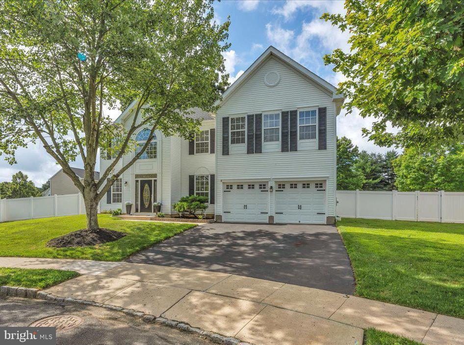 8 Clement Court  Columbus NJ 08022 photo