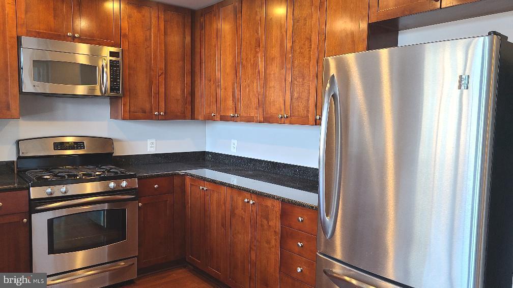 Property Photo:  3650 S Glebe Road 944  VA 22202 