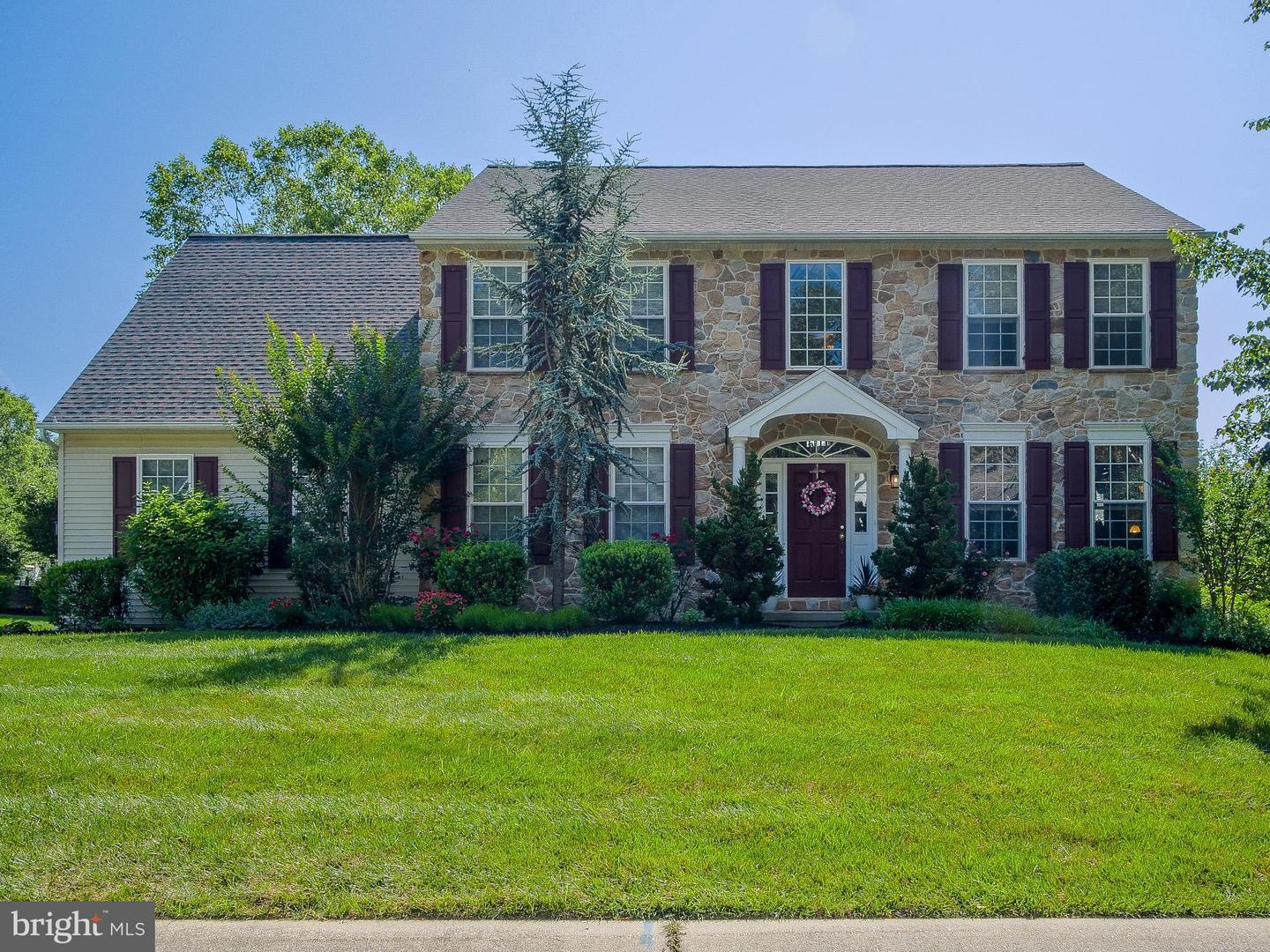 241 Ferndale Lane  Downingtown PA 19335 photo