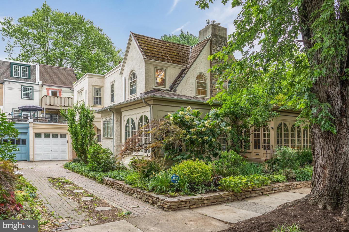 Property Photo: 329 W Durham Street PA 19119