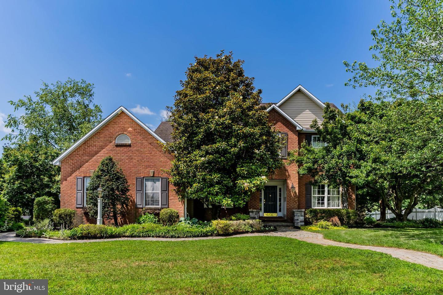 Property Photo: 5960 Huntington Commons PA 17025